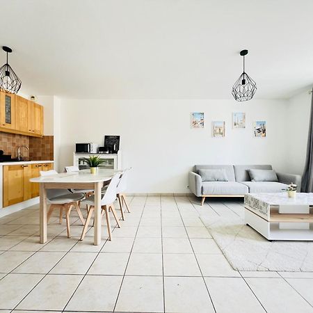 Appartement Coquelicot 25Km Paris Et Disney Pontault-Combault Buitenkant foto